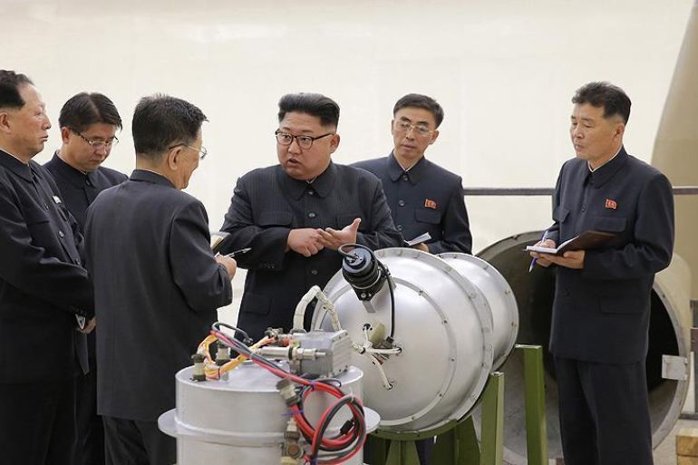 أعلنت كوريا الشمالية (الأحد) إطلاقها قنبلة هيدروجينية يمكن تحميلها على صاروخ باليستي عابر للقارات