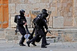 شرطة الاحتلال الإسرائيلي تتعامل بوجشية مع الأطفال والنساء والشيوخ