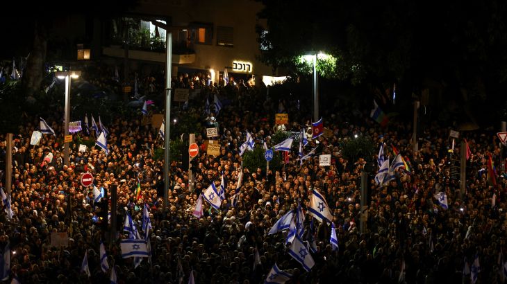 آلاف الإسرائيليين يتظاهرون ضد الحكومة الجديدة