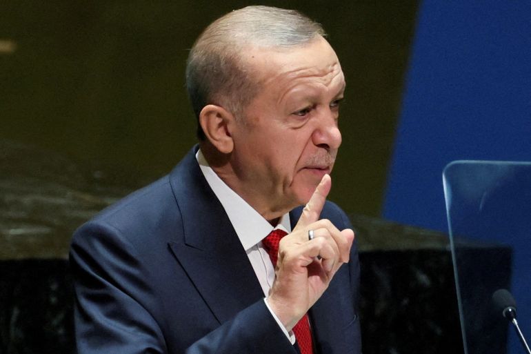 الرئيس التركي رجب طيب أردوغان يهاجم نتنياهو بسبب حرب غزة ويستدعي سفير بلاده من إسرائيل للتشاور