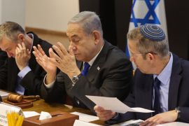 رئيس الوزراء الإسرائيلي بنيامين نتنياهو خلال اجتماع مجلس الوزراء المصغر (الفرنسية - أرشيف)