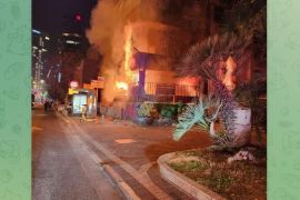 صورة الحادث الأصلي لحريق اندلع مساء السبت في أحد المنازل بتل أبيب