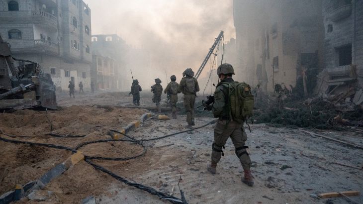جنود إسرائيليون متوغلون في شمال قطاع غزة
