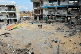 دمار هائل في غزة جراء العدوان الإسرائيلي (رويترز)