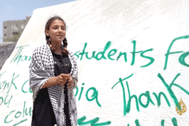 أطفال بغزة يوجهون رسالة بالإنجليزية إلى معتصمي جامعة كولومبيا الأمريكية (الجزيرة مباشر)