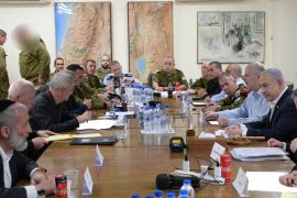 صورة من 14 إبريل لاجتماع لمجلس الحرب الإسرائيلي (تايمز أوف إسرائيل)