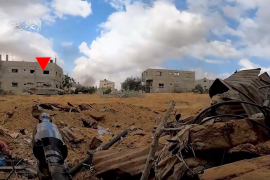 قصف دبابة إسرائيلية في رفح (الجزيرة مباشر)